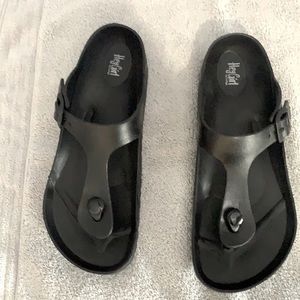 Hey Girls by Corky’s Jet Ski Slides size 9